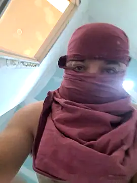 Snapshot of Johnny--Sins chatting on 10/28/25, 10:30 Johnny--Sins online show from 10/28/25, 10:30