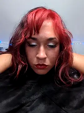 DesereaRose online show from 05/17/26, 02:35