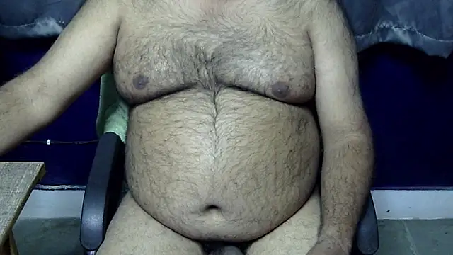 hairysubcub 70 online show from 01/18/25, 07:15