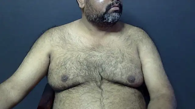 hairysubcub 70 online show from 02/01/25, 07:15
