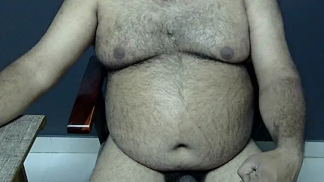 hairysubcub 70 online show from 02/18/25, 01:22