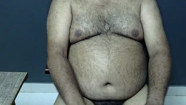 hairysubcub 70 online show from 03/13/25, 01:29