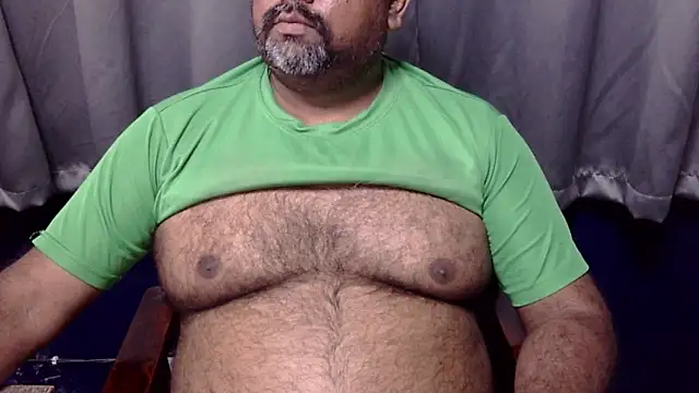 hairysubcub 70 online show from 02/18/26, 06:53