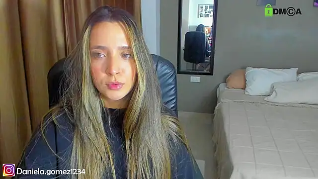Danielacams online show from 03/07/25, 04:13