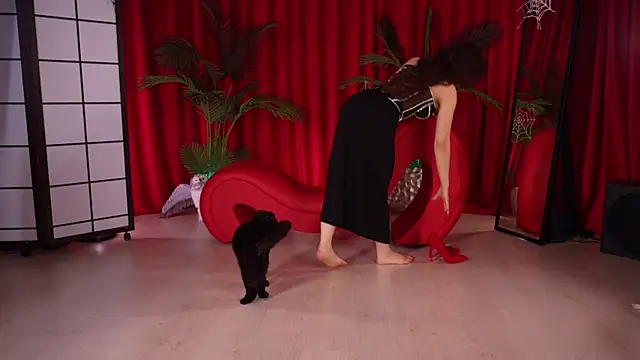 KittyCaitlin online show from 10/24/25, 05:53