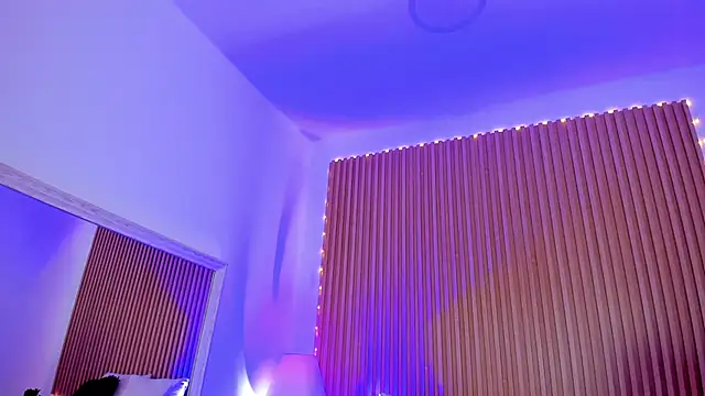 GenesisRuiz online show from 01/25/25, 10:29