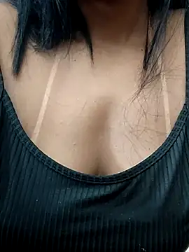 NeydeHotWife online show from 06/25/26, 06:12