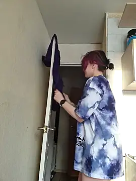 LazyTanukii online show from 01/24/25, 04:27