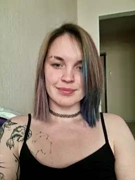 LazyTanukii online show from 07/05/26, 04:03