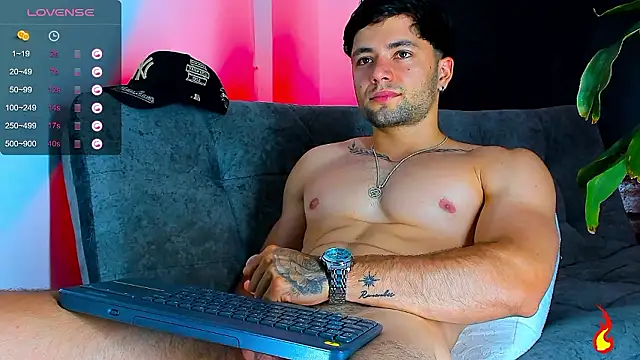 vanegas luis online show from 12/03/24, 02:14