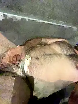 Snapshot of carlos01172011 chatting on 10/07/25, 02:42 carlos01172011 online show from 10/07/25, 02:42