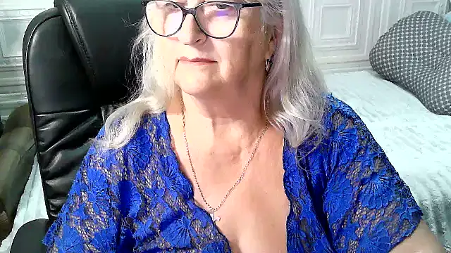 LolkaAlyss online show from 07/18/26, 08:56