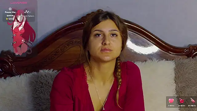 NicolePlay online show from 09/29/25, 05:01