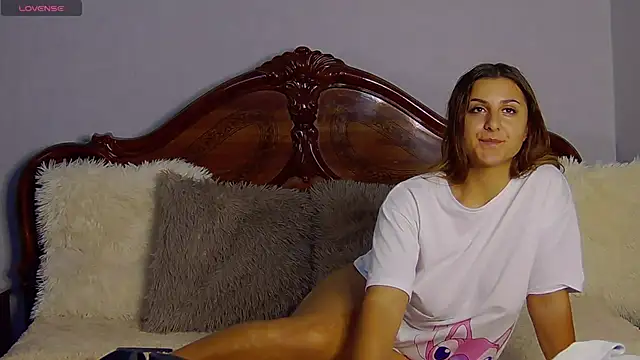 NicolePlay online show from 10/30/25, 11:55