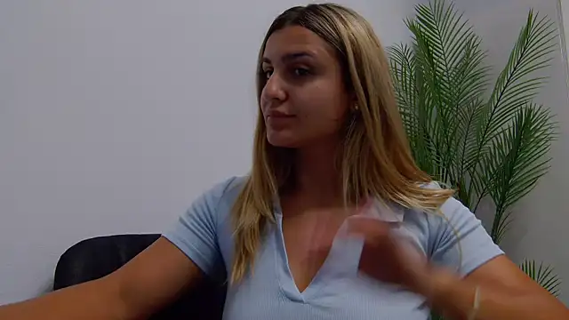 NicolePlay online show from 07/02/26, 08:37
