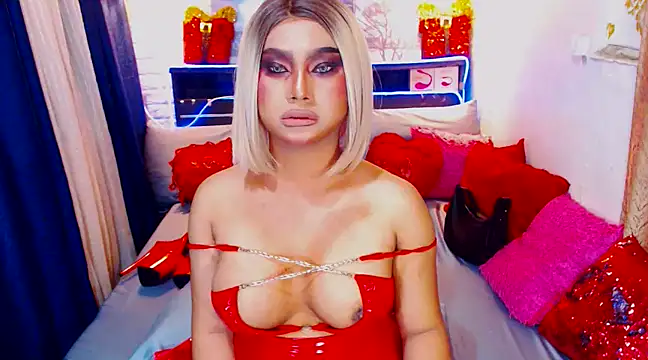 TsGoddessNhicolle online show from 01/23/25, 10:22