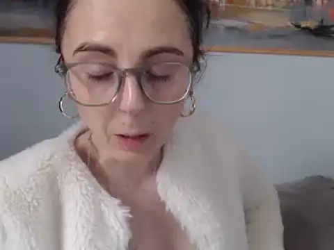 cleophee online show from 01/21/25, 12:50