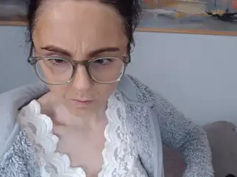 cleophee online show from 01/23/25, 10:01