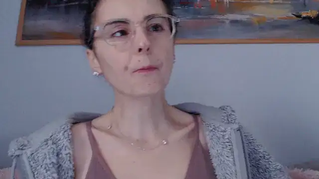 Snapshot of cleophee chatting on 03/25/26, 06:30 cleophee online show from 03/25/26, 06:30