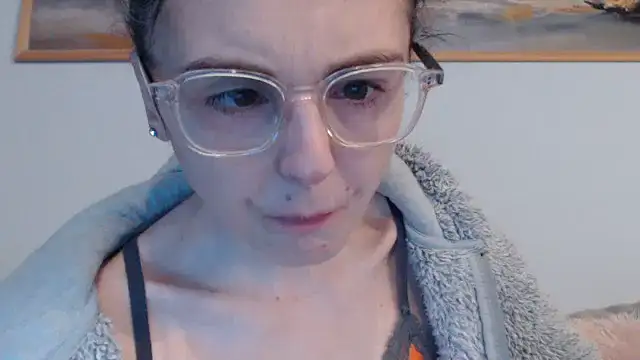 Snapshot of cleophee chatting on 03/30/26, 05:41 cleophee online show from 03/30/26, 05:41