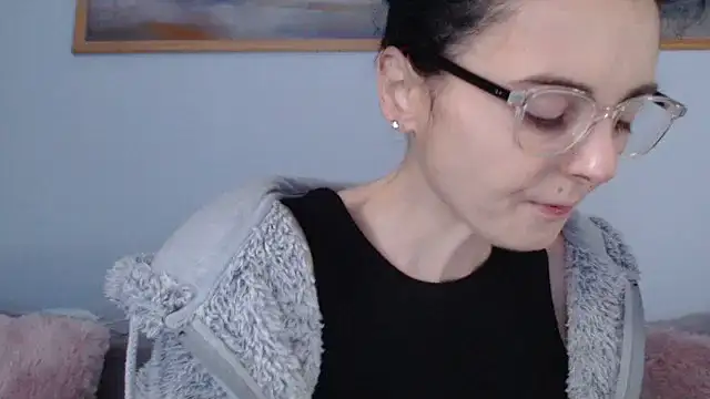 Snapshot of cleophee chatting on 04/06/26, 05:52 cleophee online show from 04/06/26, 05:52
