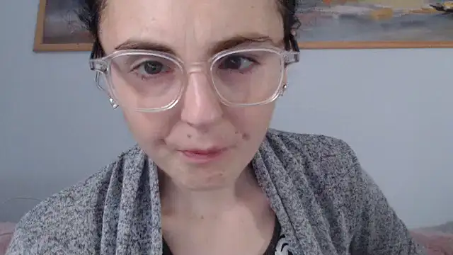 Snapshot of cleophee chatting on 04/16/26, 05:52 cleophee online show from 04/16/26, 05:52