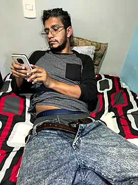 Darkdickhard online show from 10/13/25, 04:23