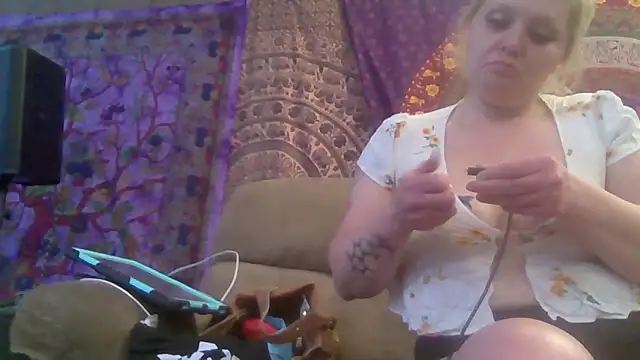 Mostlikely2suckseed88 online show from 05/19/26, 10:27