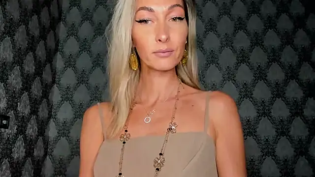 StarryHanna online show from 12/02/25, 08:37