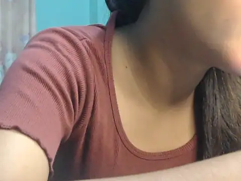 NancyRuvi online show from 09/23/25, 04:10