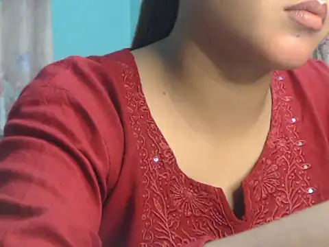 NancyRuvi online show from 10/11/25, 04:16