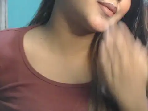 Snapshot of NancyRuvi chatting on 11/10/25, 04:50 NancyRuvi online show from 11/10/25, 04:50