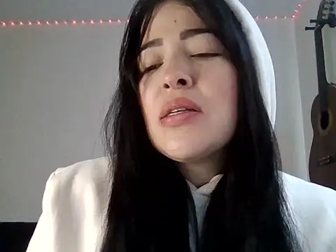 Aleska  Bell online show from 07/09/26, 03:38