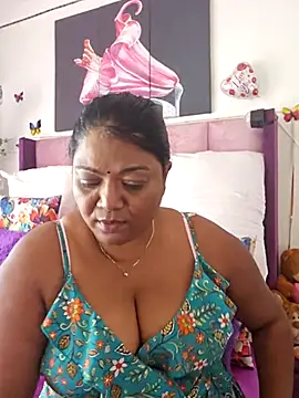 IndianDelia online show from 02/25/25, 05:58