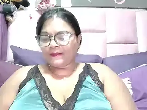 IndianDelia online show from 01/13/26, 03:01