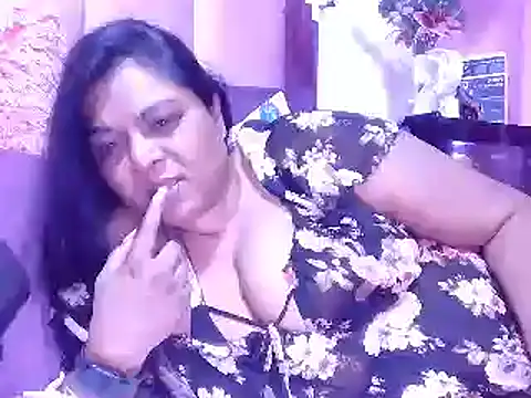 IndianDelia online show from 07/15/26, 06:02