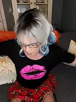 Snapshot of juniperberi29 chatting on 10/24/25, 09:55 juniperberi29 online show from 10/24/25, 09:55