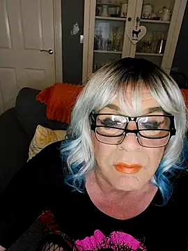 Snapshot of juniperberi29 chatting on 10/25/25, 09:31 juniperberi29 online show from 10/25/25, 09:31