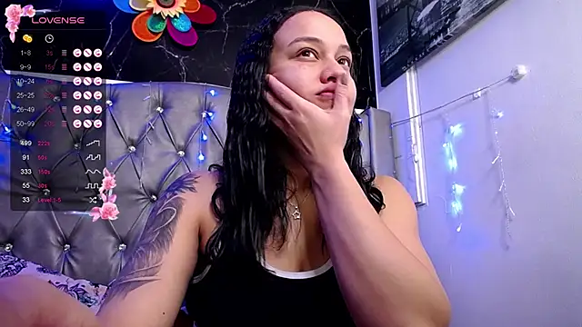 LAILAGUMMY online show from 12/07/24, 02:13