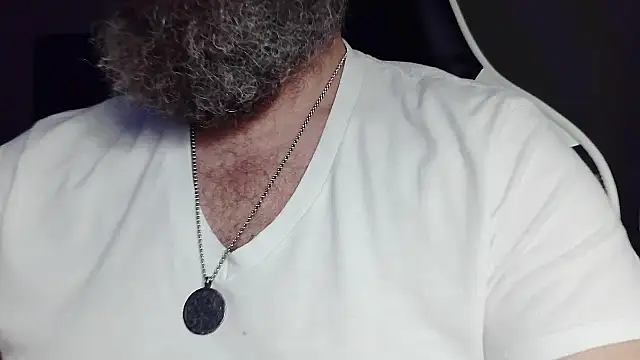 Snapshot of usdirtymikee9 chatting on 11/12/25, 07:20 usdirtymikee9 online show from 11/12/25, 07:20