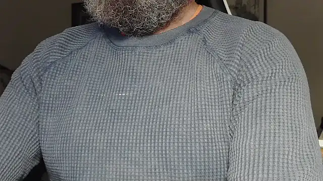 Snapshot of usdirtymikee9 chatting on 11/17/25, 06:08 usdirtymikee9 online show from 11/17/25, 06:08