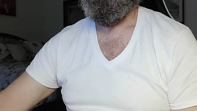 Snapshot of usdirtymikee9 chatting on 11/20/25, 06:40 usdirtymikee9 online show from 11/20/25, 06:40