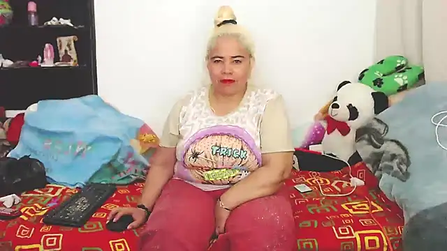 Snapshot of estrellita_fugaz16x chatting on 01/05/25, 03:22 estrellita fugaz16x online show from 01/05/25, 03:22