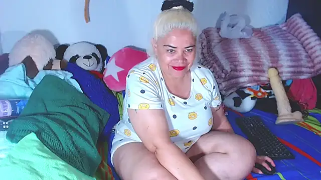 estrellita fugaz16x online show from 07/10/26, 04:06
