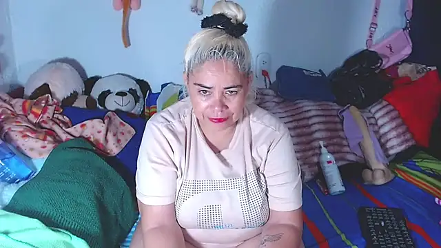 estrellita fugaz16x online show from 07/26/26, 03:25