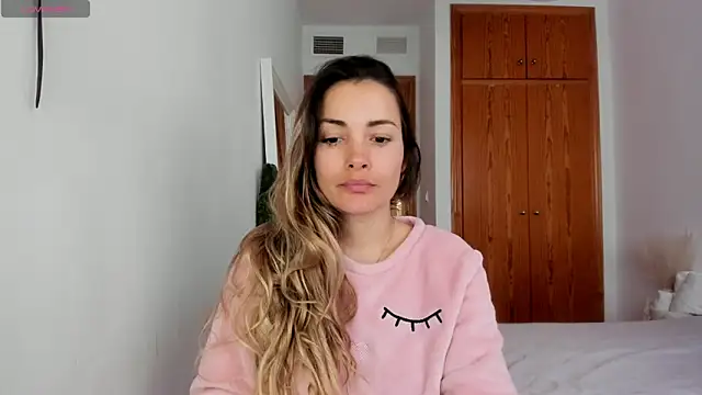 NiaStone online show from 02/18/25, 07:54