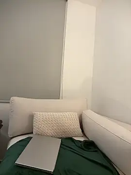 Snapshot of sweetAli_ chatting on 09/23/25, 09:45 sweetAli  online show from 09/23/25, 09:45