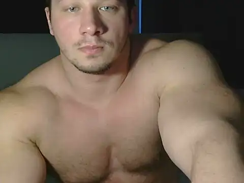 Snapshot of LionEdwin chatting on 04/25/26, 02:14 LionEdwin online show from 04/25/26, 02:14