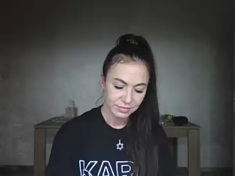 JulianaGold1 online show from 12/08/24, 03:02