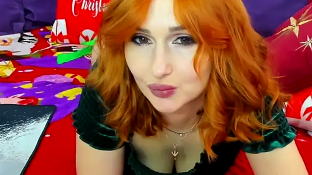 Snapshot of Red_Fairy_ chatting on 12/24/24, 10:22 Red Fairy online show from 12/24/24, 10:22